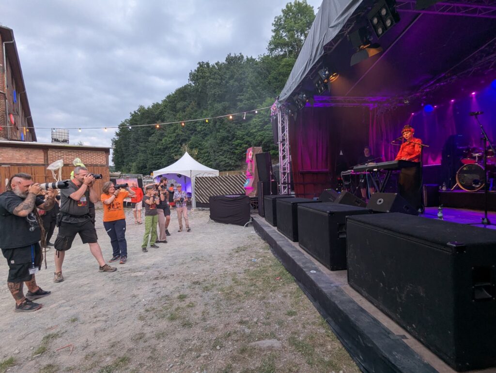 Impressionen - Fotografen beim Pappe Open Air 2025 der Greizer Papierfabrik in Greiz